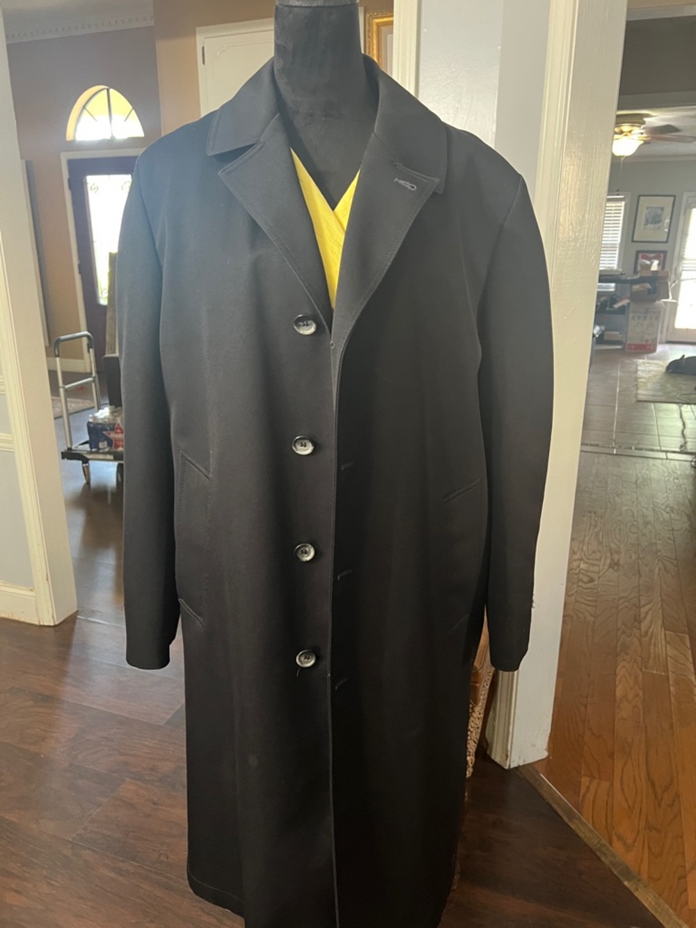 Men's Classic Black Single-Breasted Trench Coat